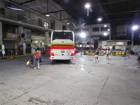 10 Best Hotels near Victory Liner, Quezon City .